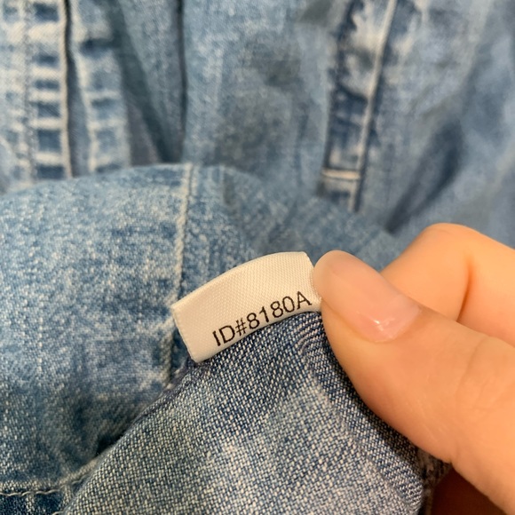 SOLD NWOT LOFT light wash denim dress size 6 - Picture 7 of 14